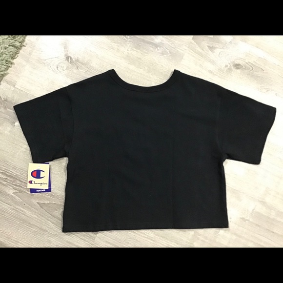 Champion Heritage cropped tee, C logo - Picture 5 of 8